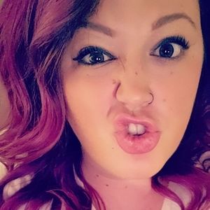 Meet your Posher, Amie